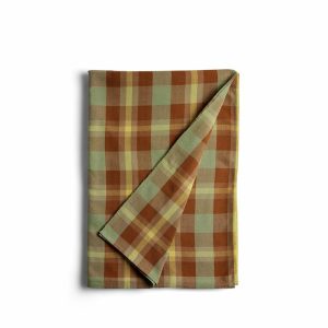 Runners & Tablecloths | Bonnie Plaid Tablecloth In Acorn